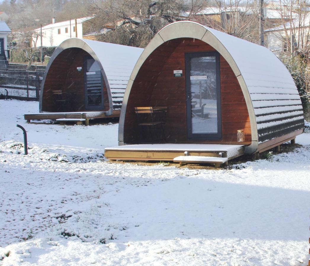 Glamping Hills Hotel Santa Comba de Rossas Bagian luar foto