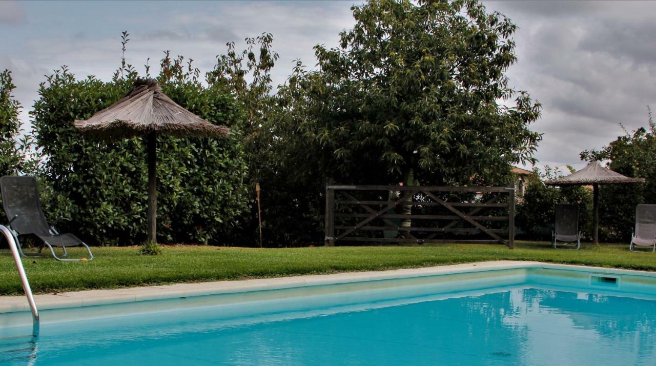 Glamping Hills Hotel Santa Comba de Rossas Bagian luar foto