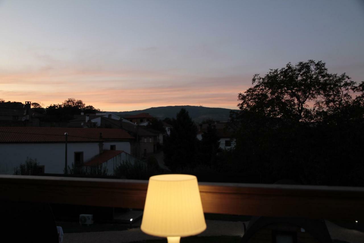 Glamping Hills Hotel Santa Comba de Rossas Bagian luar foto