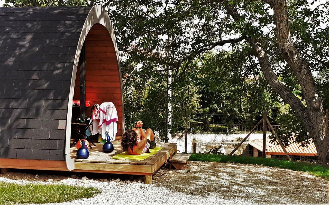 Glamping Hills Hotel Santa Comba de Rossas Bagian luar foto