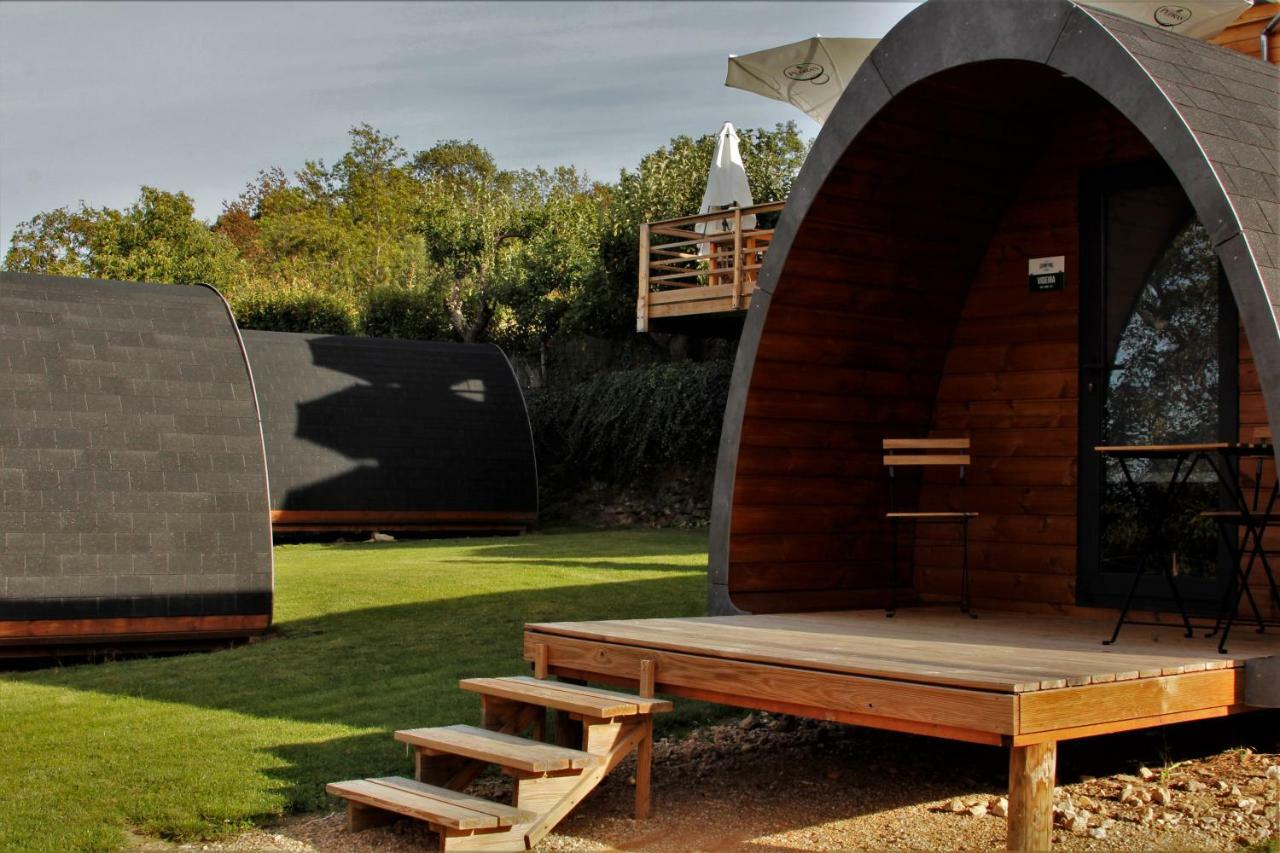 Glamping Hills Hotel Santa Comba de Rossas Bagian luar foto