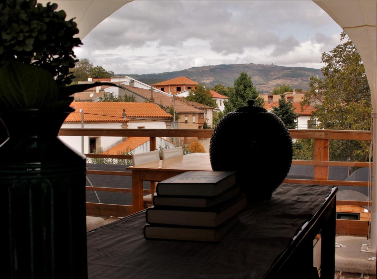 Glamping Hills Hotel Santa Comba de Rossas Bagian luar foto